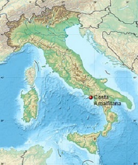 Situacion de la Costa Amalfitana en Italia