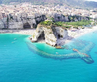 Tour por Calabria y Sorrento pasando por Costa Amalfitana