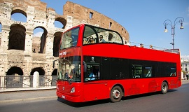 Autobuses turísticos hop on hop off en Roma